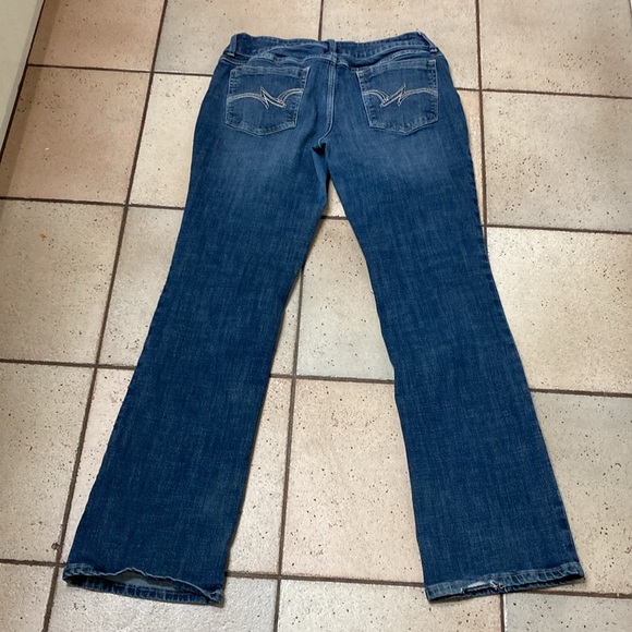 Wrangler boot cut jeans in good used condition, Size 11×34 - Picture 3 of 8